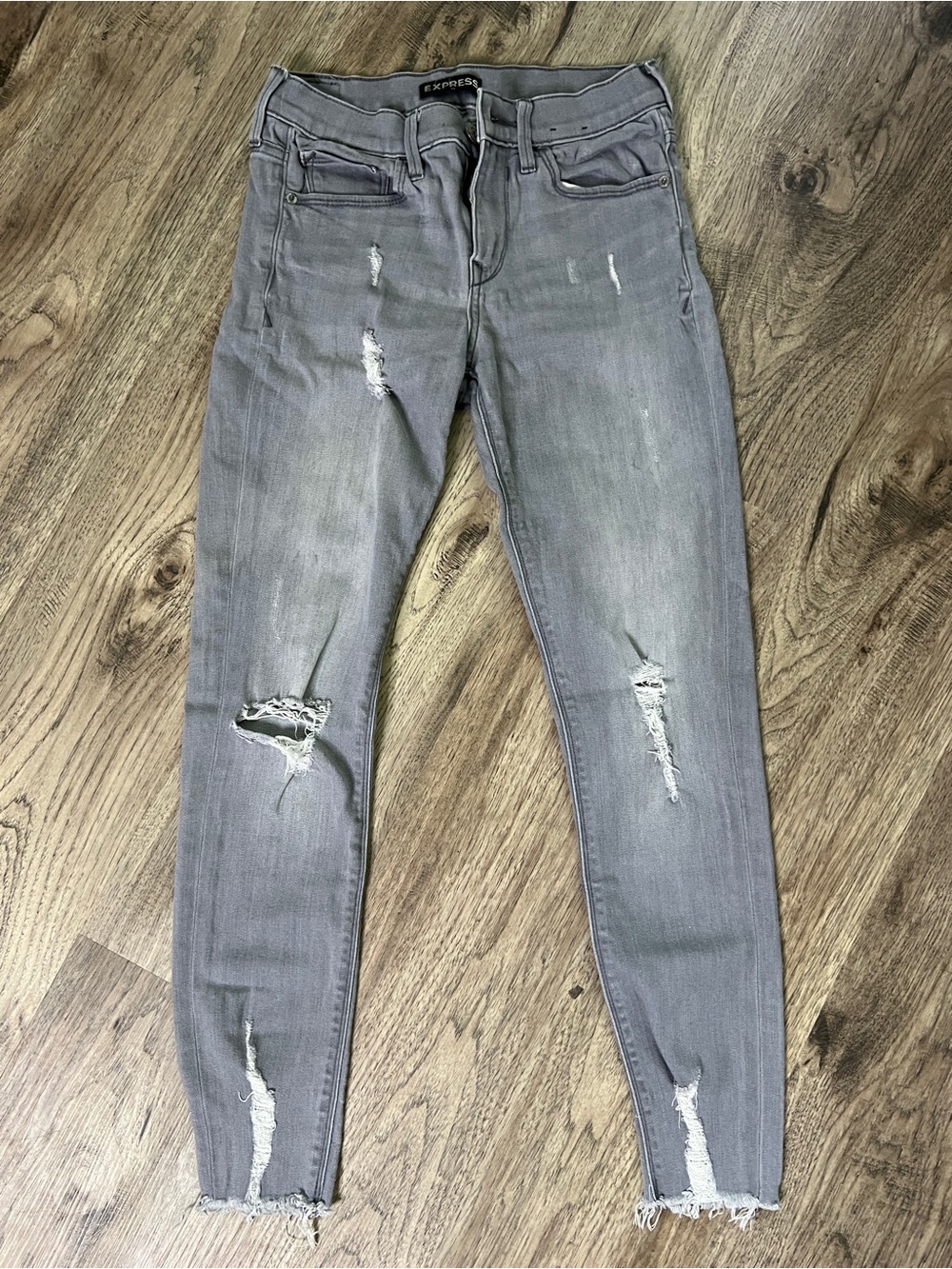Express Women's Gray Distressed Skinny Jeans